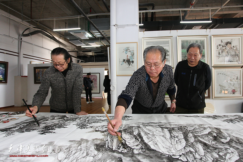 鹤艺轩美术馆在河东区阳光星期八乐园举办开馆首展