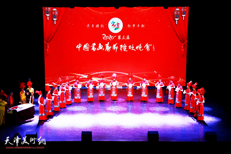 杨柳青青艺术团剪纸舞蹈《水墨兰亭》荣登第三届中国书画春晚