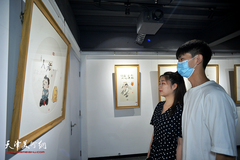 “哏er都·陈琛原创数字插画作品展”现场。