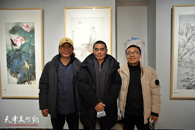 杨沛璋、梁健、臧廷强在展览现场。
