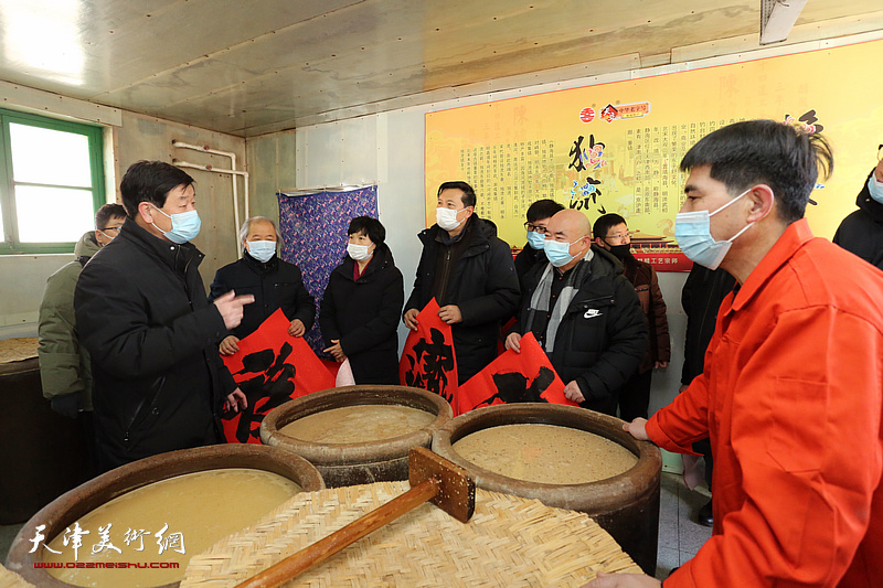 天津市美协新时代“红色文艺轻骑兵”走进静海区