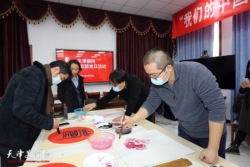 天津画院新时代红色文艺轻骑兵小分队文化进万家活动在精武镇付村举行