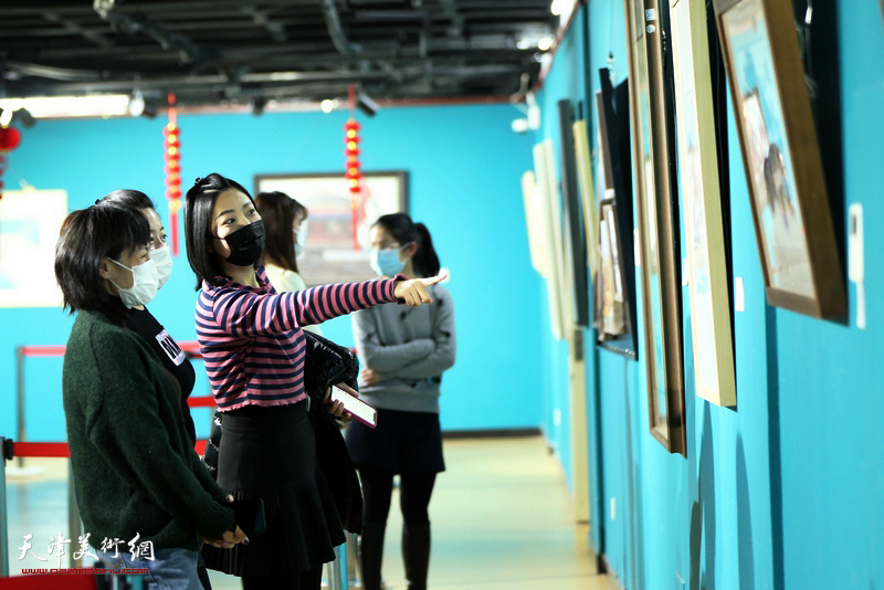 “芳华百年” 天津市女书画家优秀作品展在市群艺馆开幕