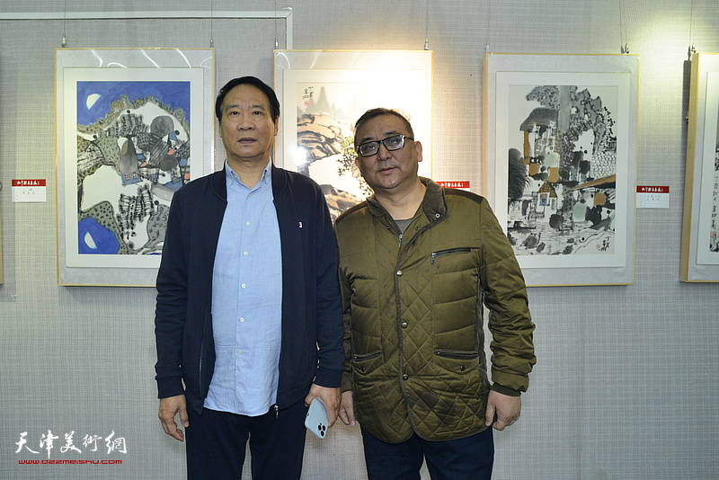 马寒松、杨文在画展现场