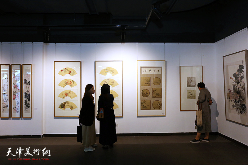 天津美术学院继续教育学院学生优秀作品展