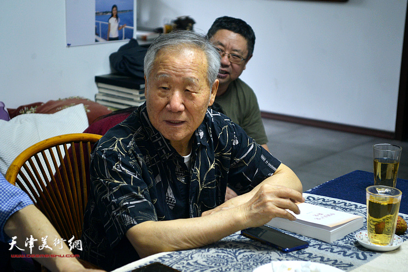 姬俊尧在学习党史活动现场。