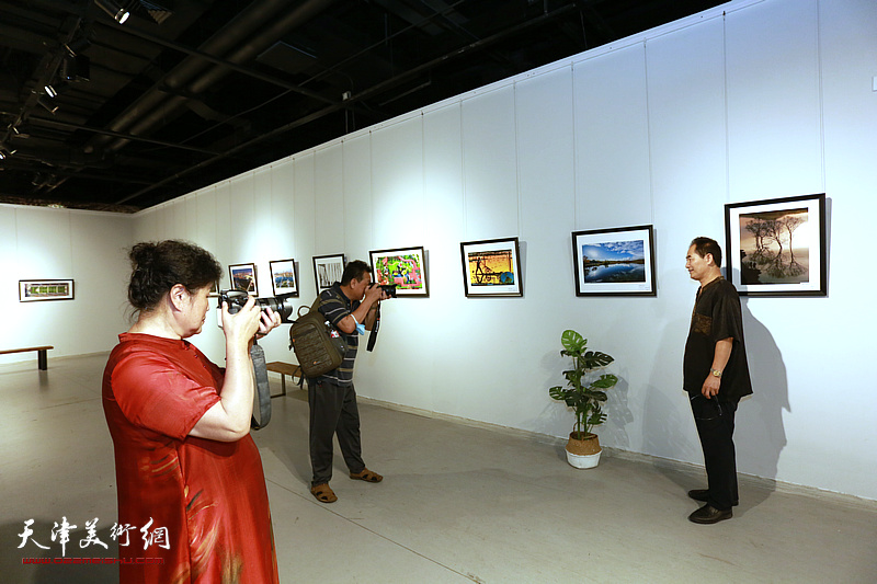 首届泰达摄影艺术学会作品征集展