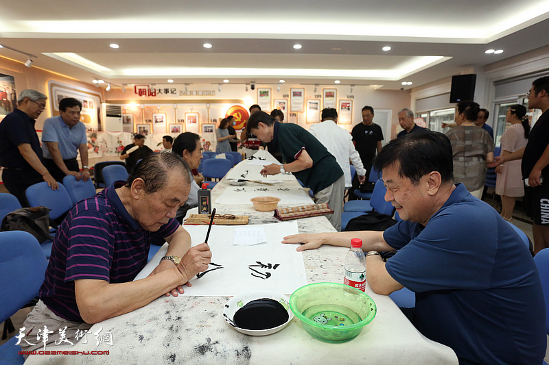 天津市楹联学会学习贯彻习近平总书记七一重要讲话精神见行动