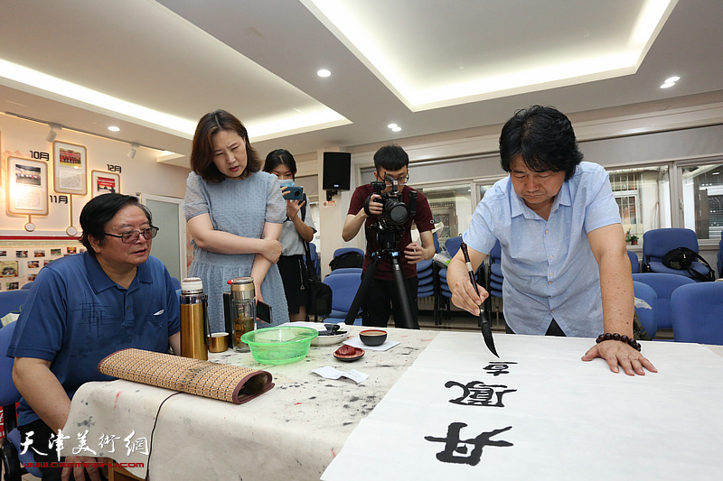 天津市楹联学会学习贯彻习近平总书记七一重要讲话精神见行动