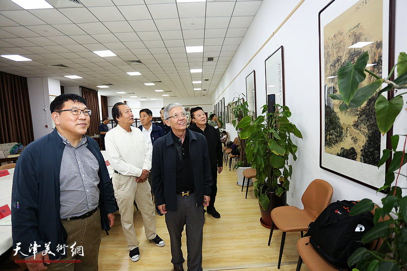 庆祝中华人民共和国成立72周年京津冀名家优秀书画作品网络展