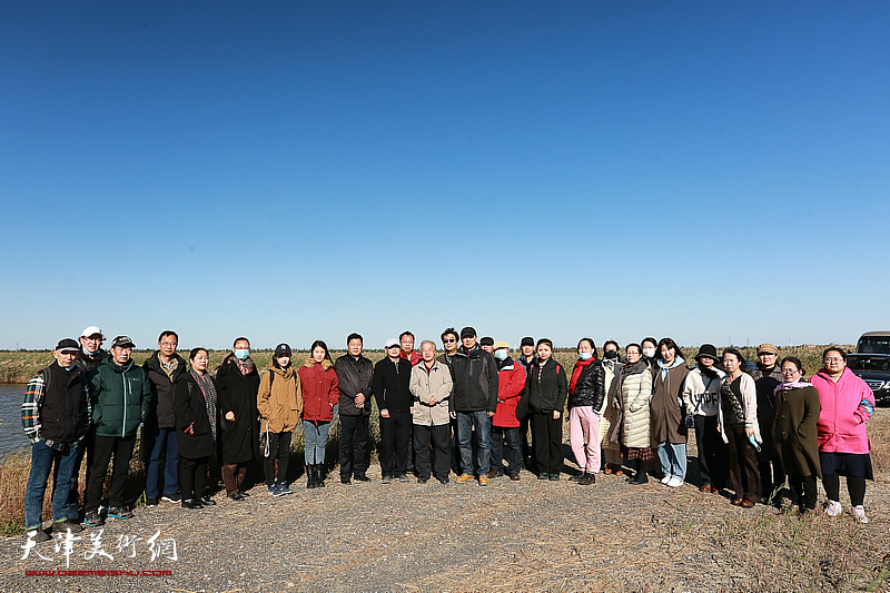 天津美术家871重大生态建设工程实地采风描绘生态天津