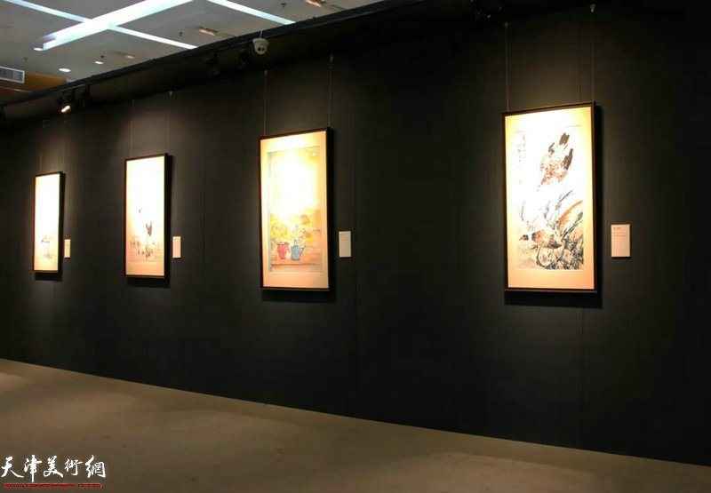 萧朗作品展在北京荣宝斋大厦举行