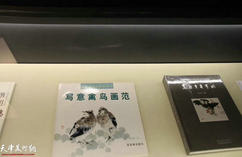 萧朗作品展在北京荣宝斋大厦举行