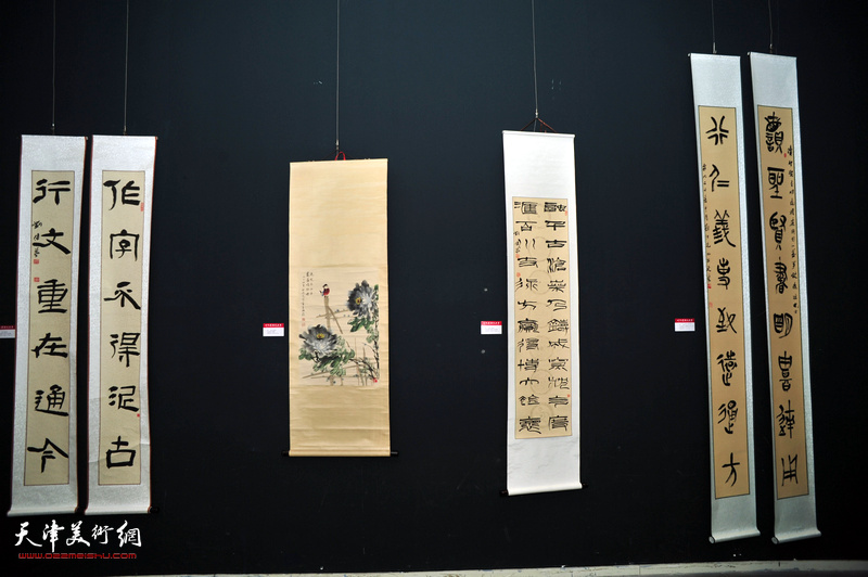 天津美术馆展出的刘传光书画作品。