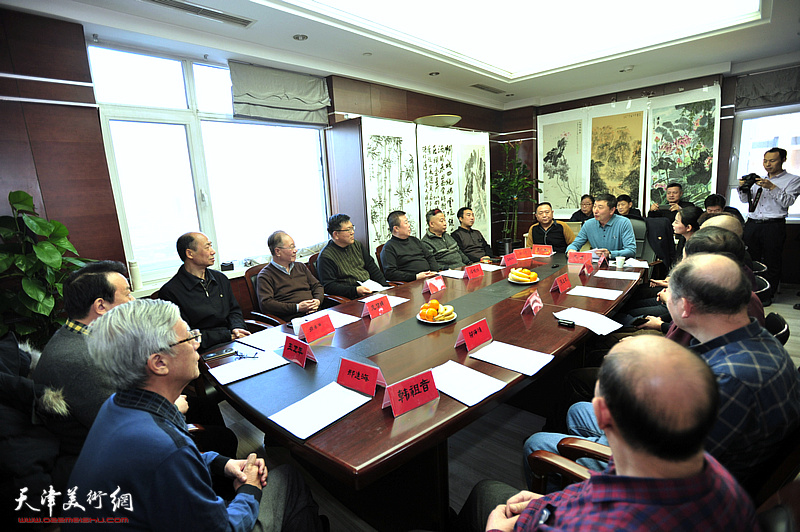 “学习十一届文代会习主席讲话精神座谈会”现场。