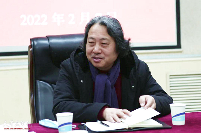 天津美术学院院长、《中国书画报》总编辑贾广健发言