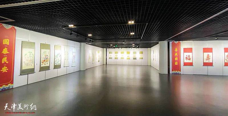 “丹青点染——天津杨柳青木版年画特展”在天津空港经济区文化中心展出