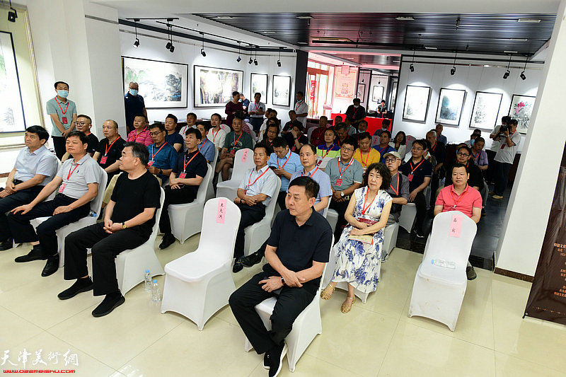 “善墨缘·文化情---天津著名书画家优秀作品邀请展”在天津市炎黄文化研究会书画院展厅开幕。