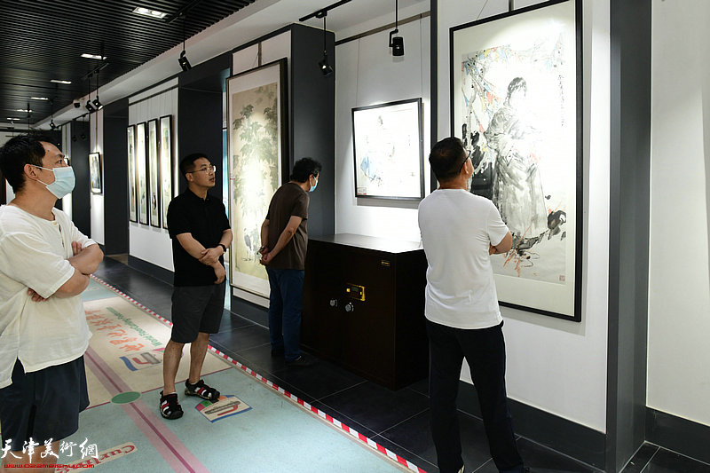 “善墨缘·文化情---天津优秀作品邀请展”现场。