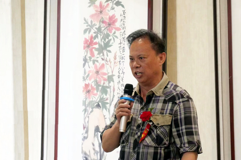 经济日报记者站站长罗霄讲话