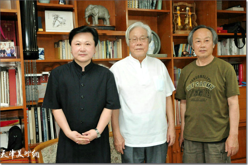 陈冬至先生（中）、赵景宇先生（左）、陈福春先生（右）