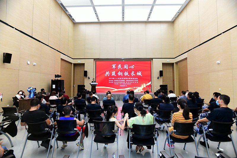 2022年八一建军节主题书画精品展在天津滨海新区美术馆开幕