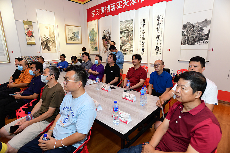 “传承与发展——红色主题青年座谈会”现场