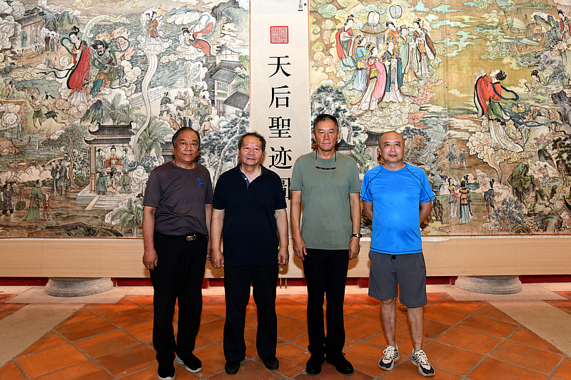 左起：丰春华、蔡长奎、王子升、边宏在活动现场
