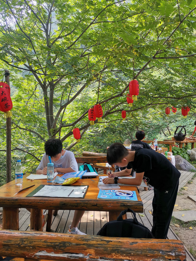 怀德书院组织学员到蓟州采风写生,敬畏、领悟“大自然”。