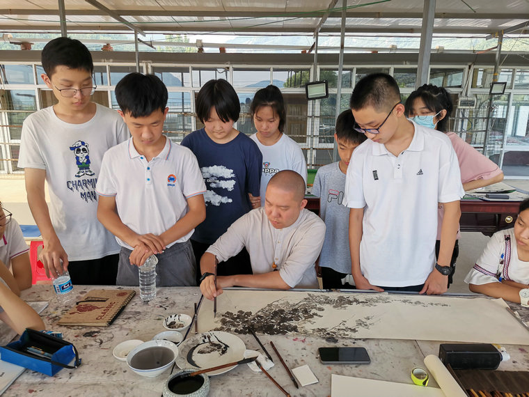 怀德书院组织学员到蓟州采风写生,敬畏、领悟“大自然”。