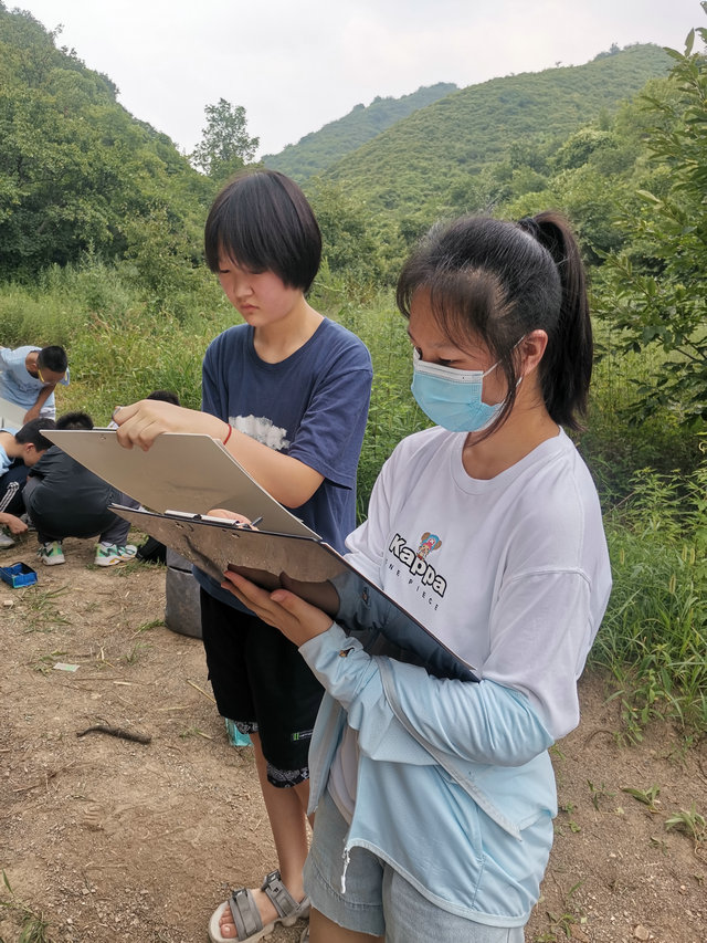 怀德书院组织学员到蓟州采风写生,敬畏、领悟“大自然”。