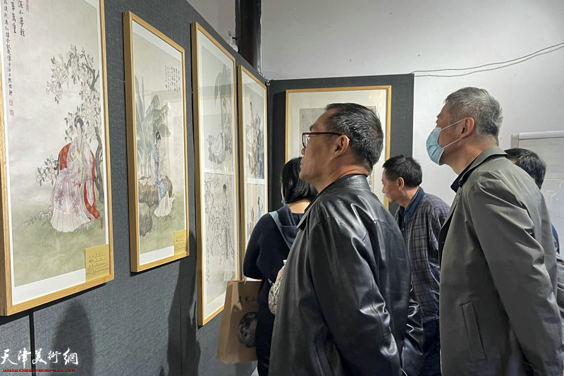 “岁寒三友——陈冬至、彭连熙、张永荣画展”现场。