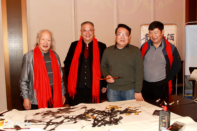 左起：刘家栋、张克光、王卫平、赵华在联谊会现场