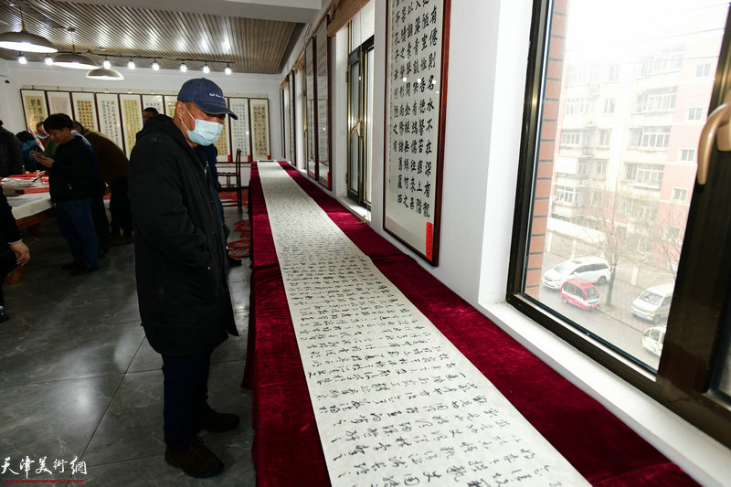 王庆坨金土地书画研习社第十二届金土地书画展现场