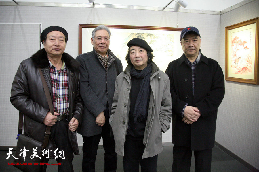 张明光先生在李澜雪景鞍马作品展上