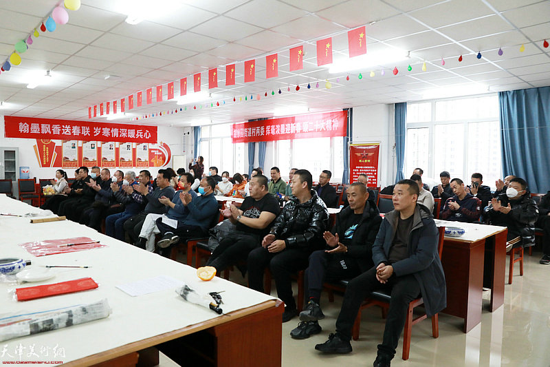 胡家园街道举办“玉兔纳福踏春来 福字楹联送祝福”活动现场