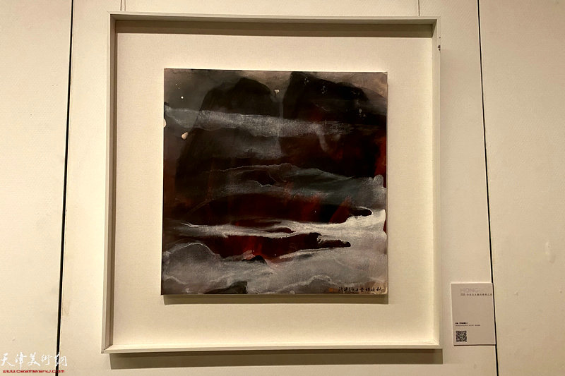 行走在水墨和青绿之间——洪波画展展出的作品